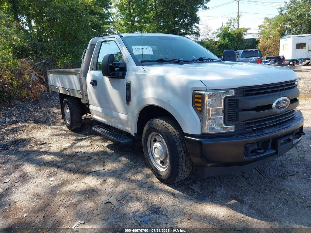 1FDBF2A68JEC26907 2018 FORD F-250 photo no. 1