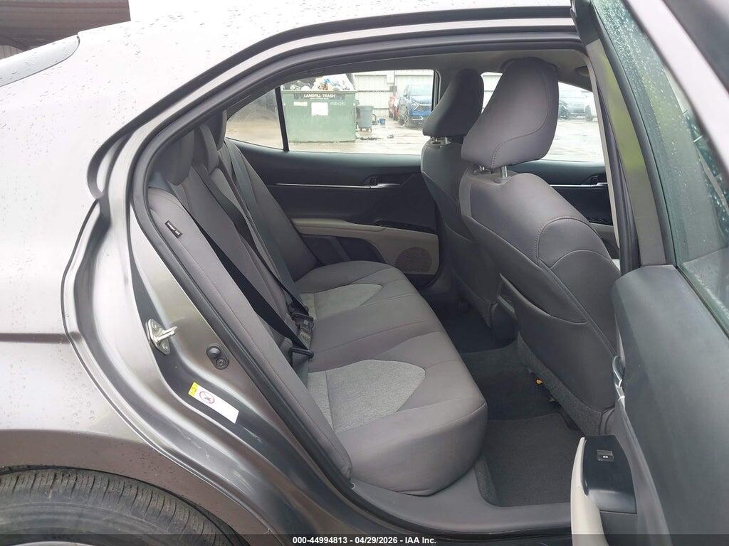 4T1B11HK1JU545079 2018 TOYOTA CAMRY photo no. 8