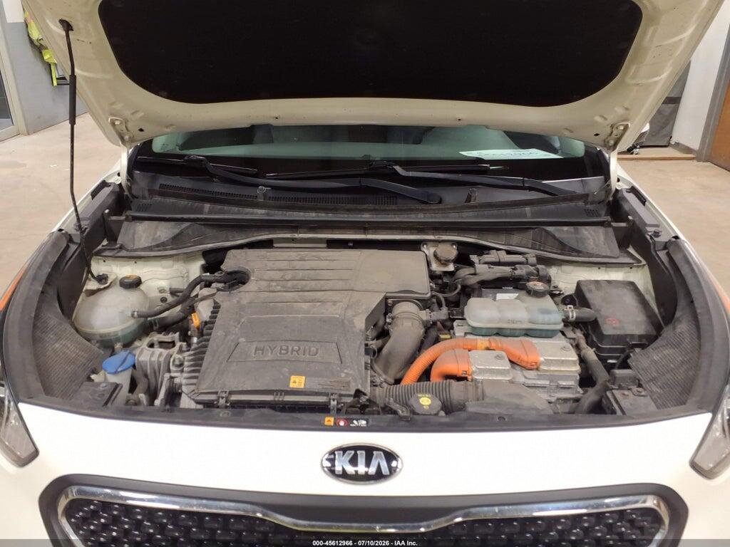KNDCB3LC7J5158256 2018 KIA NIRO photo no. 10