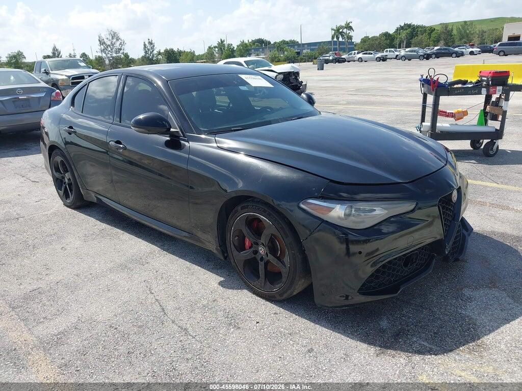 ZARFAEBN1J7566504 2018 ALFA ROMEO GIULIA photo no. 1
