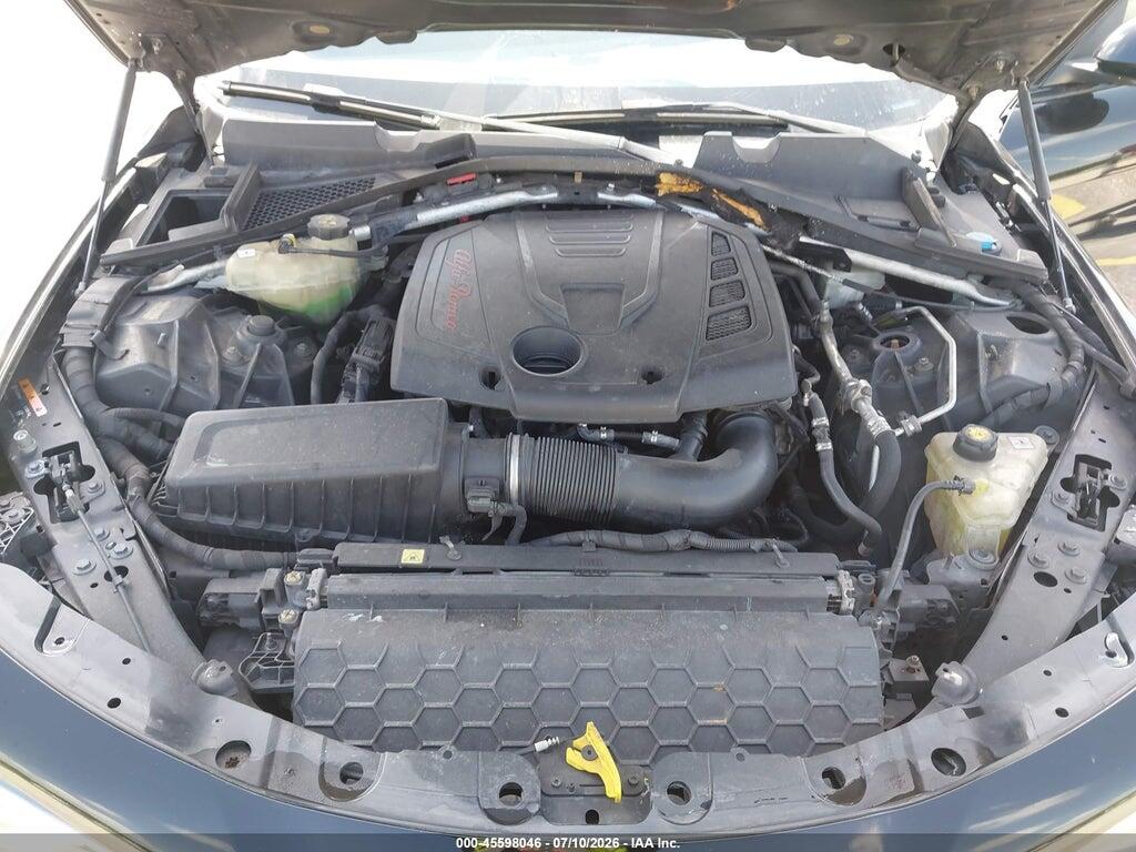 ZARFAEBN1J7566504 2018 ALFA ROMEO GIULIA photo no. 10