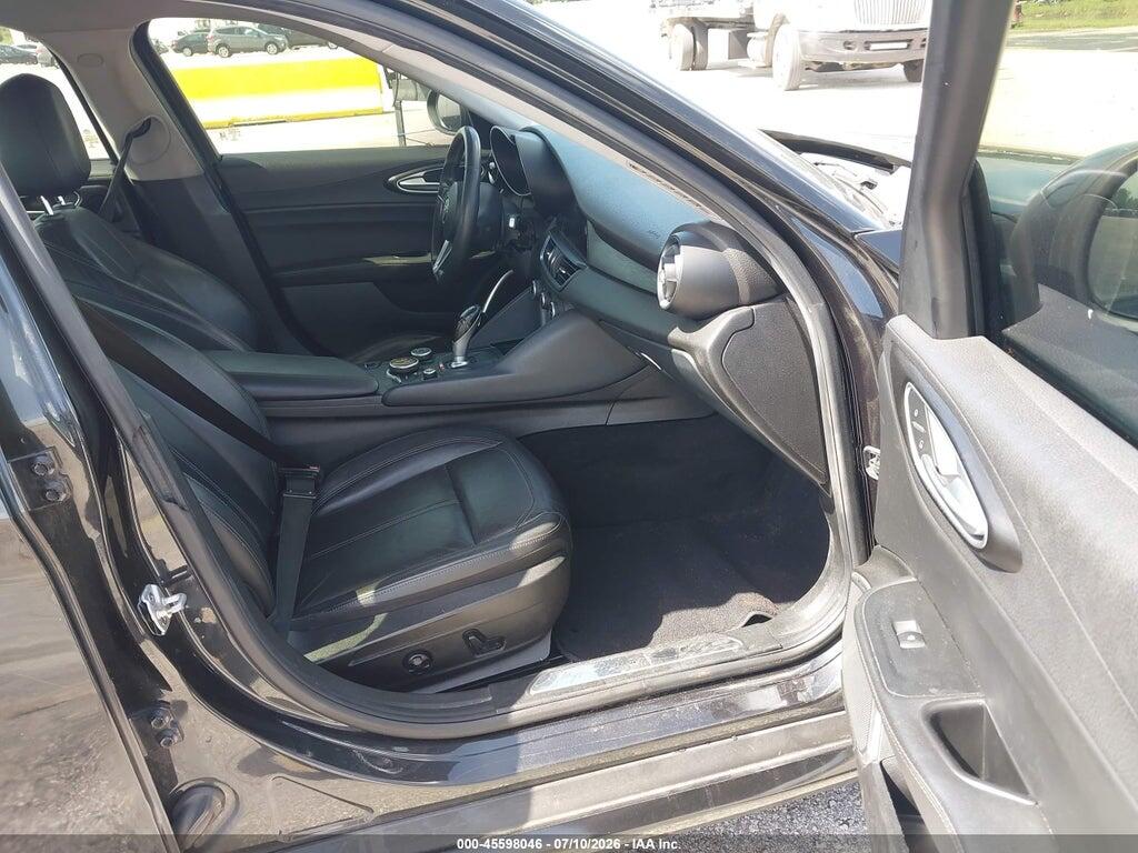ZARFAEBN1J7566504 2018 ALFA ROMEO GIULIA photo no. 5
