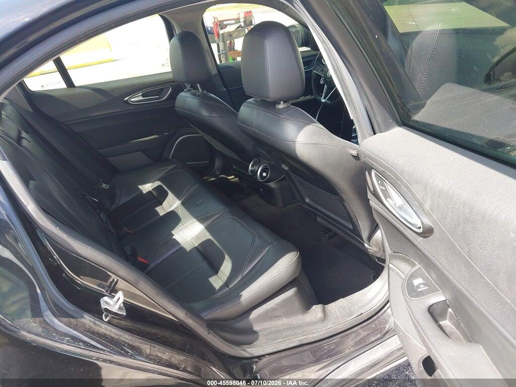 ZARFAEBN1J7566504 2018 ALFA ROMEO GIULIA photo no. 8