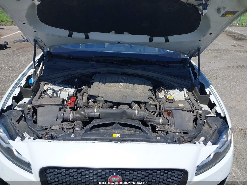 SADCM2FV6JA261035 2018 JAGUAR F-PACE photo no. 10