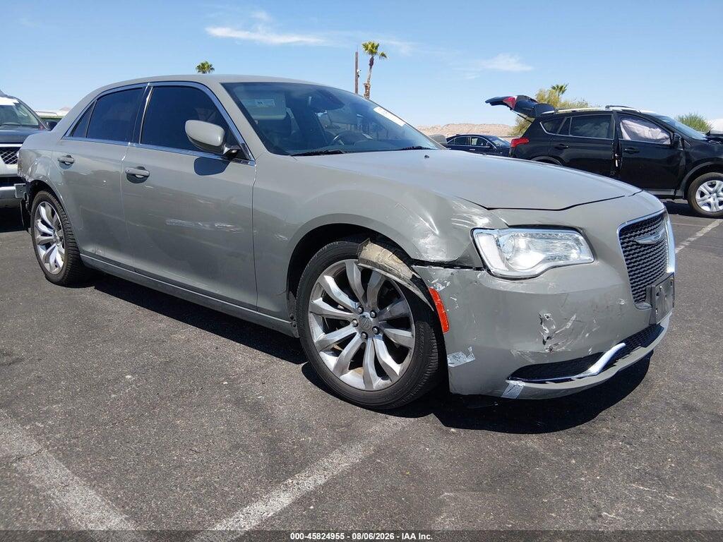 2C3CCAAG1JH201834 2018 CHRYSLER 300 photo no. 1