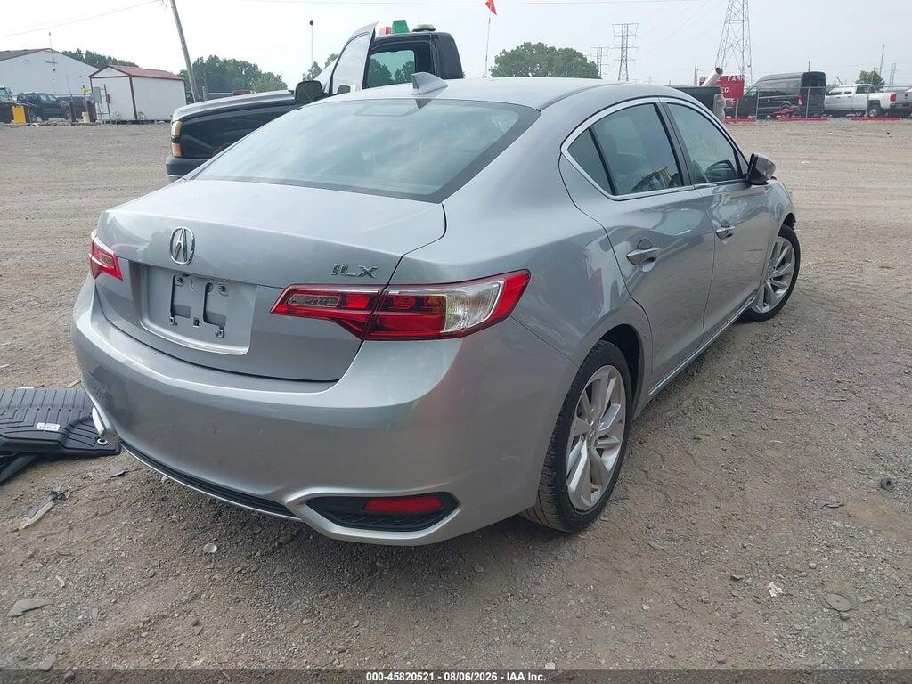 19UDE2F74JA009977 2018 ACURA ILX photo no. 4