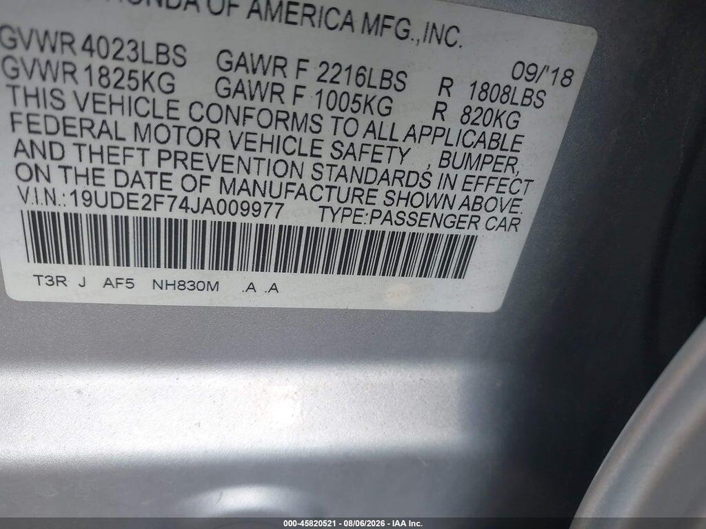 19UDE2F74JA009977 2018 ACURA ILX photo no. 9