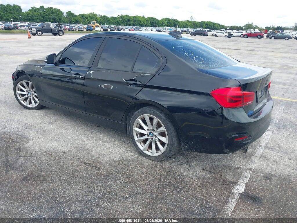 WBA8A9C54JK622700 2018 BMW 320I photo no. 3