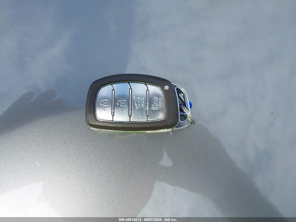 KM8J3CA20JU683739 2018 HYUNDAI TUCSON photo no. 11