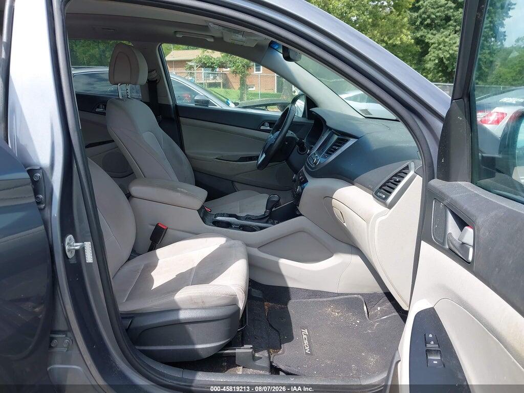KM8J3CA20JU683739 2018 HYUNDAI TUCSON photo no. 5