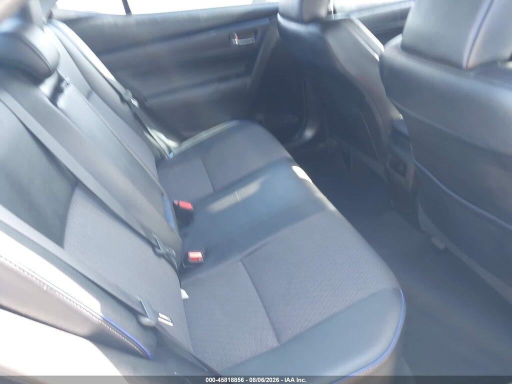5YFBURHE9JP761506 2018 TOYOTA COROLLA photo no. 8