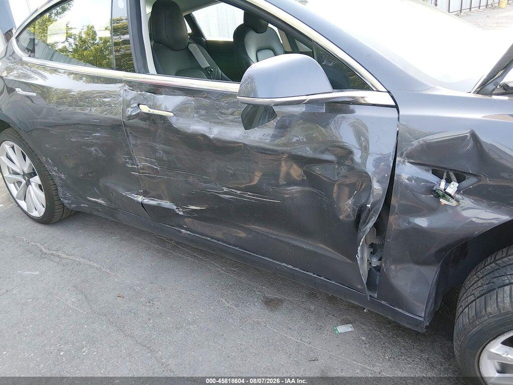 5YJ3E1EB3JF132302 2018 TESLA MODEL 3 photo no. 6
