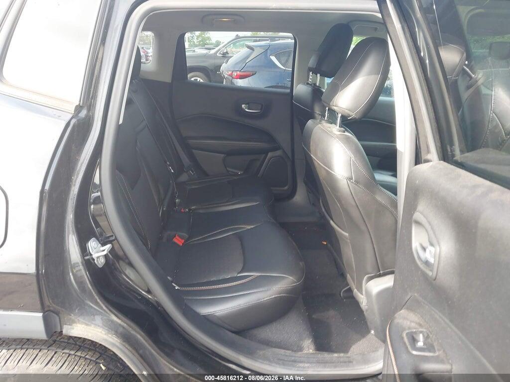 3C4NJDBB0JT178231 2018 JEEP COMPASS photo no. 8