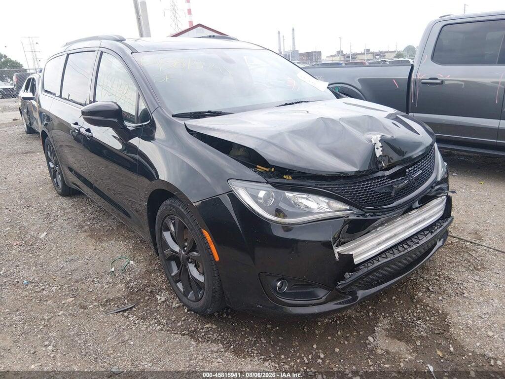 2C4RC1GG4JR186558 2018 CHRYSLER PACIFICA photo no. 1