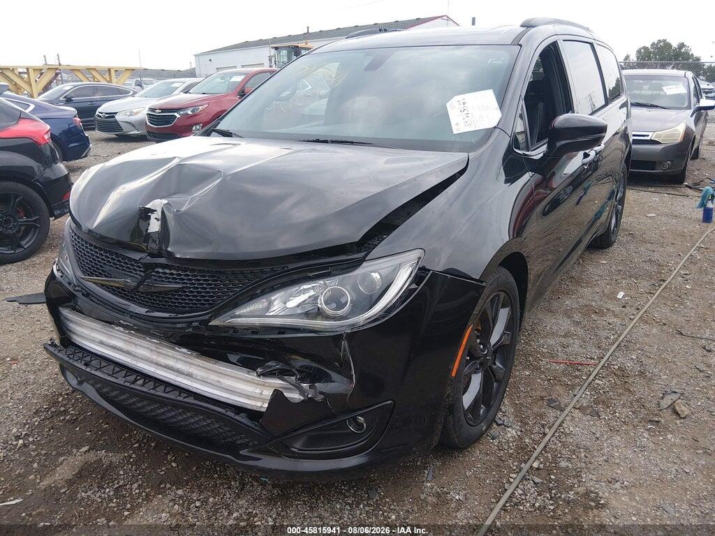 2C4RC1GG4JR186558 2018 CHRYSLER PACIFICA photo no. 2