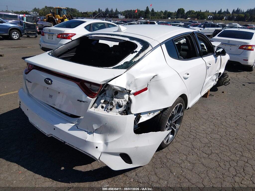 KNAE35LC0J6040235 2018 KIA STINGER photo no. 4