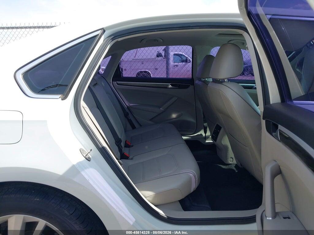 1VWBA7A3XJC045239 2018 VOLKSWAGEN PASSAT photo no. 8