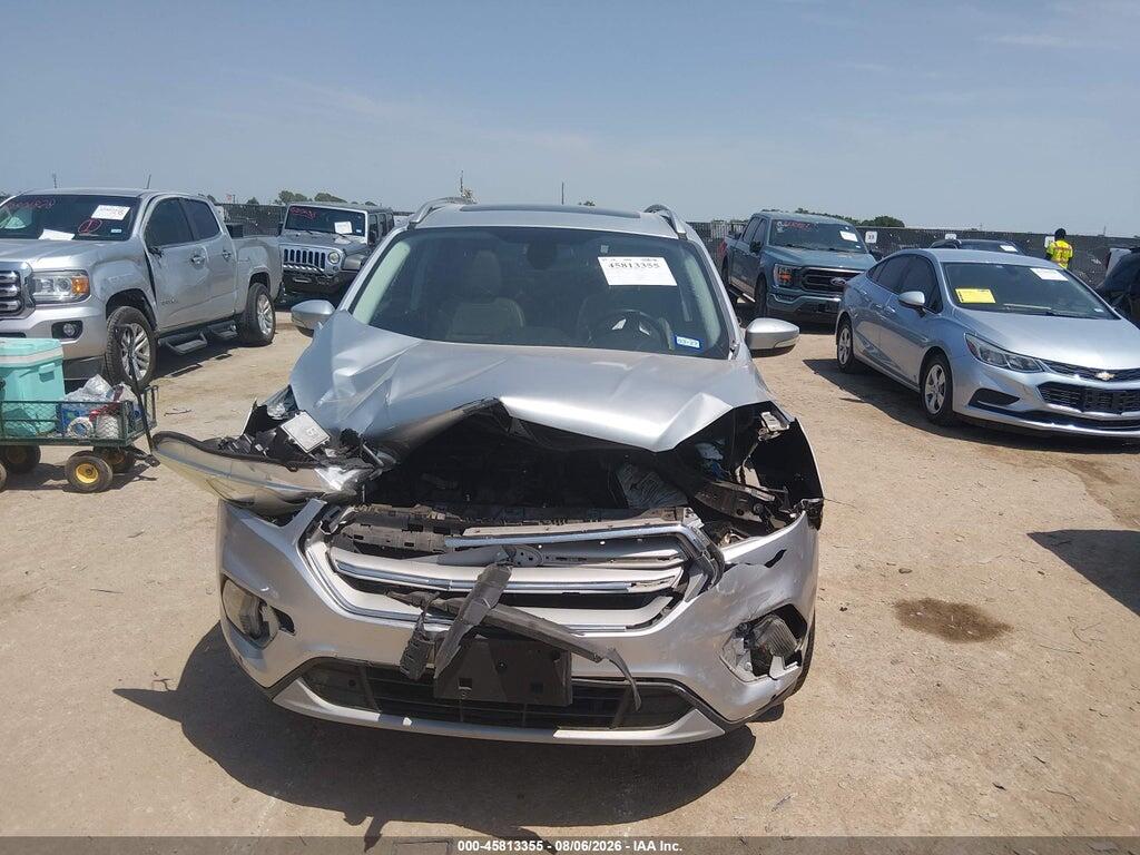 1FMCU9J96JUA57795 2018 FORD ESCAPE photo no. 11