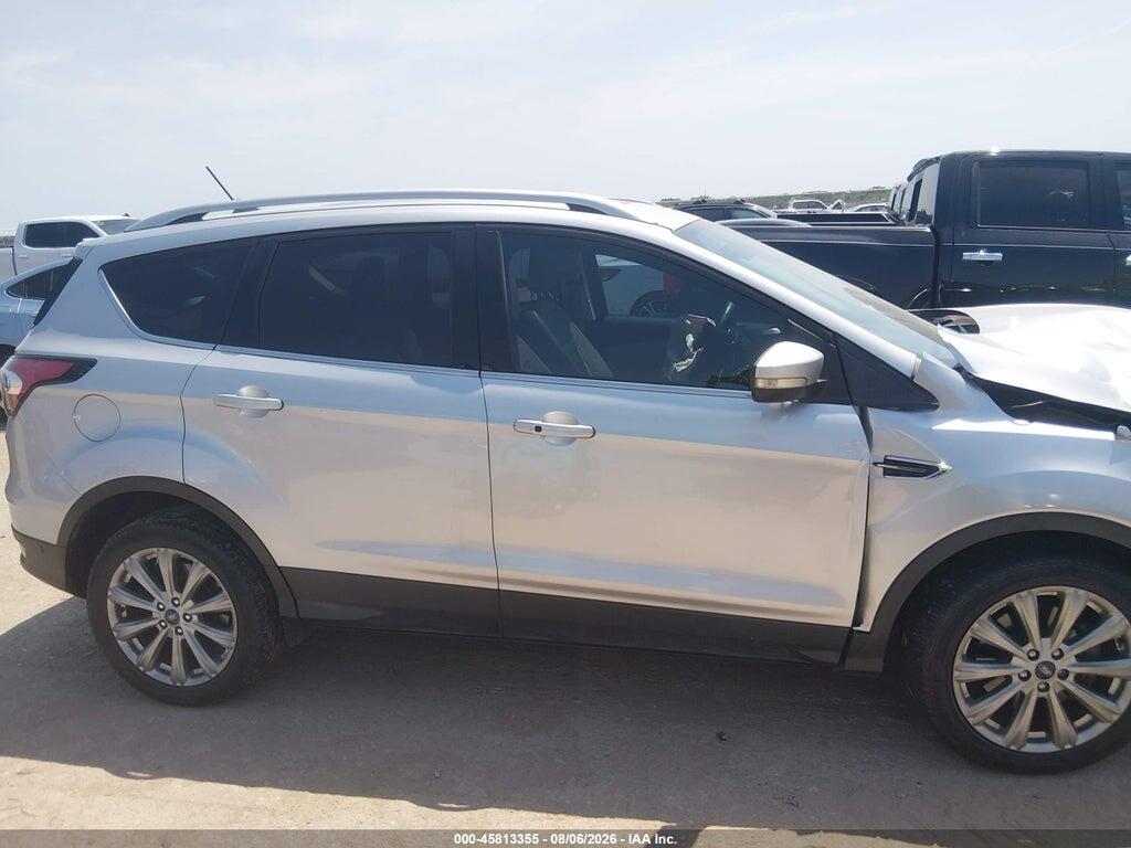 1FMCU9J96JUA57795 2018 FORD ESCAPE photo no. 12