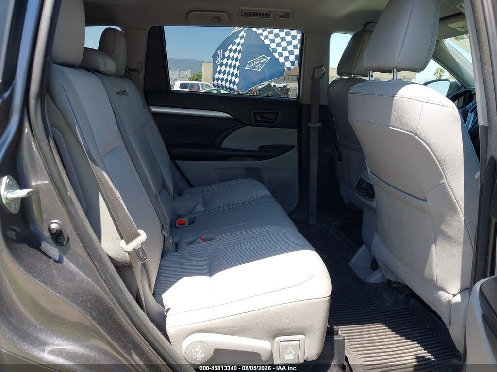 5TDZZRFH1JS252448 2018 TOYOTA HIGHLANDER photo no. 8