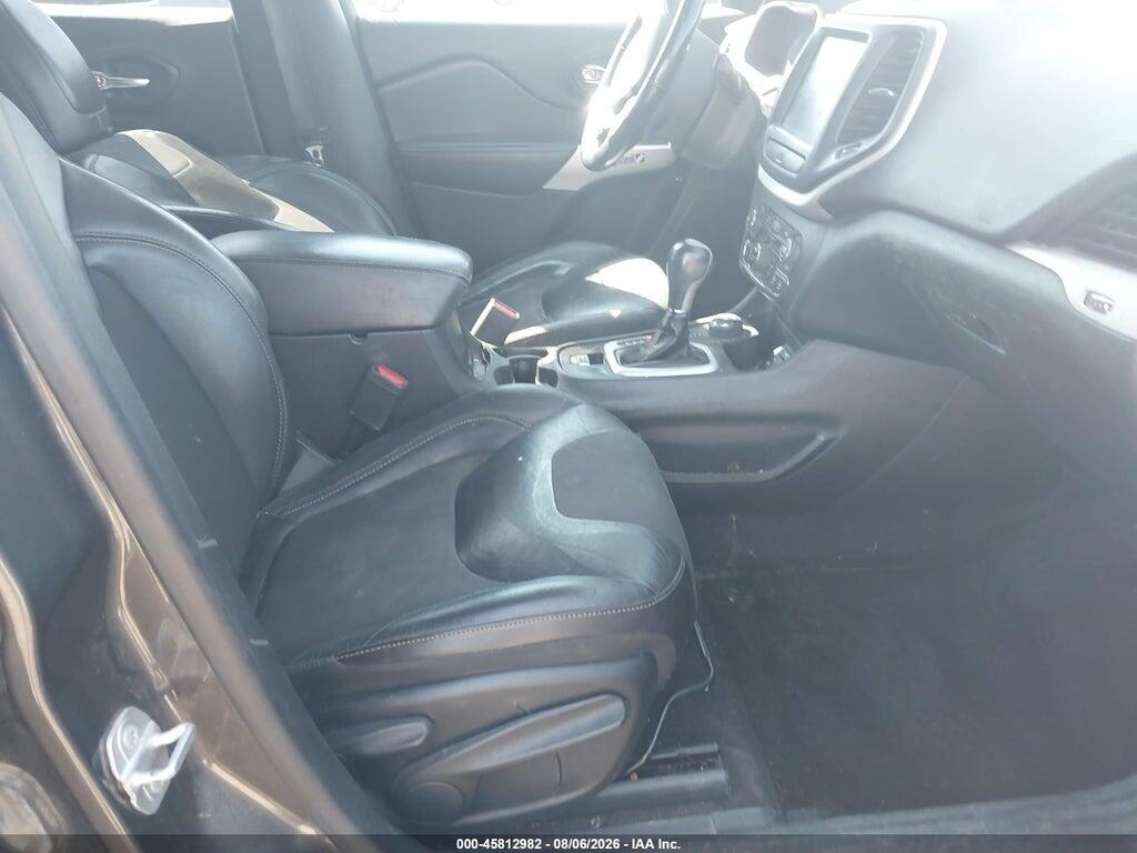1C4PJMLX7JD569899 2018 JEEP CHEROKEE photo no. 5