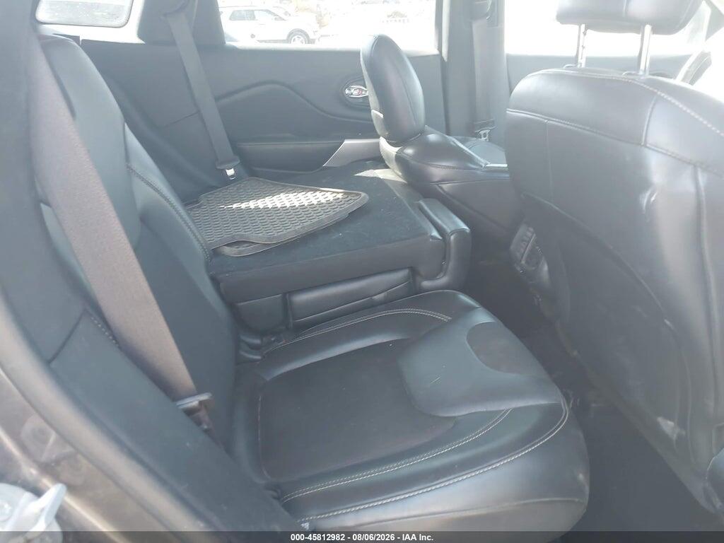 1C4PJMLX7JD569899 2018 JEEP CHEROKEE photo no. 8