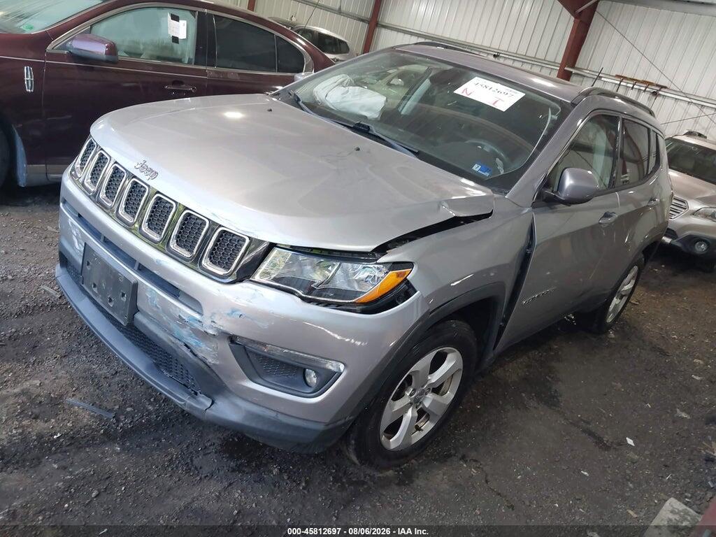 3C4NJDBB4JT161688 2018 JEEP COMPASS photo no. 2