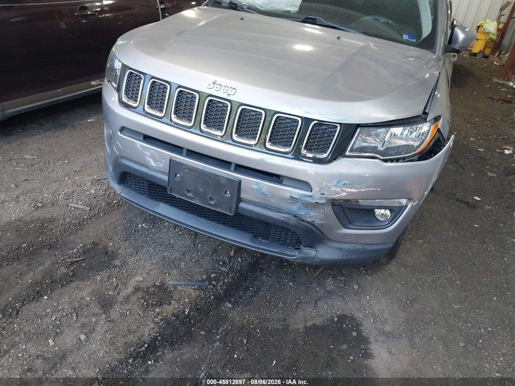 3C4NJDBB4JT161688 2018 JEEP COMPASS photo no. 6