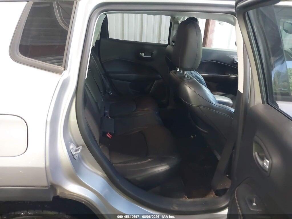 3C4NJDBB4JT161688 2018 JEEP COMPASS photo no. 8