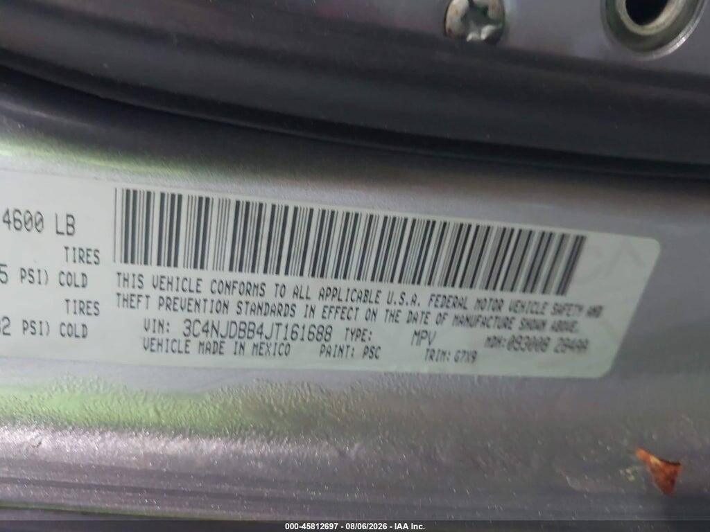 3C4NJDBB4JT161688 2018 JEEP COMPASS photo no. 9