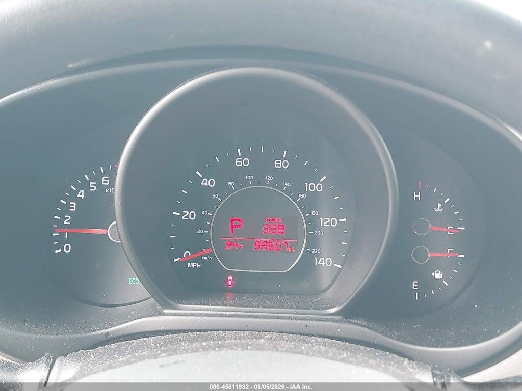 KNDJN2A22J7599378 2018 KIA SOUL photo no. 7