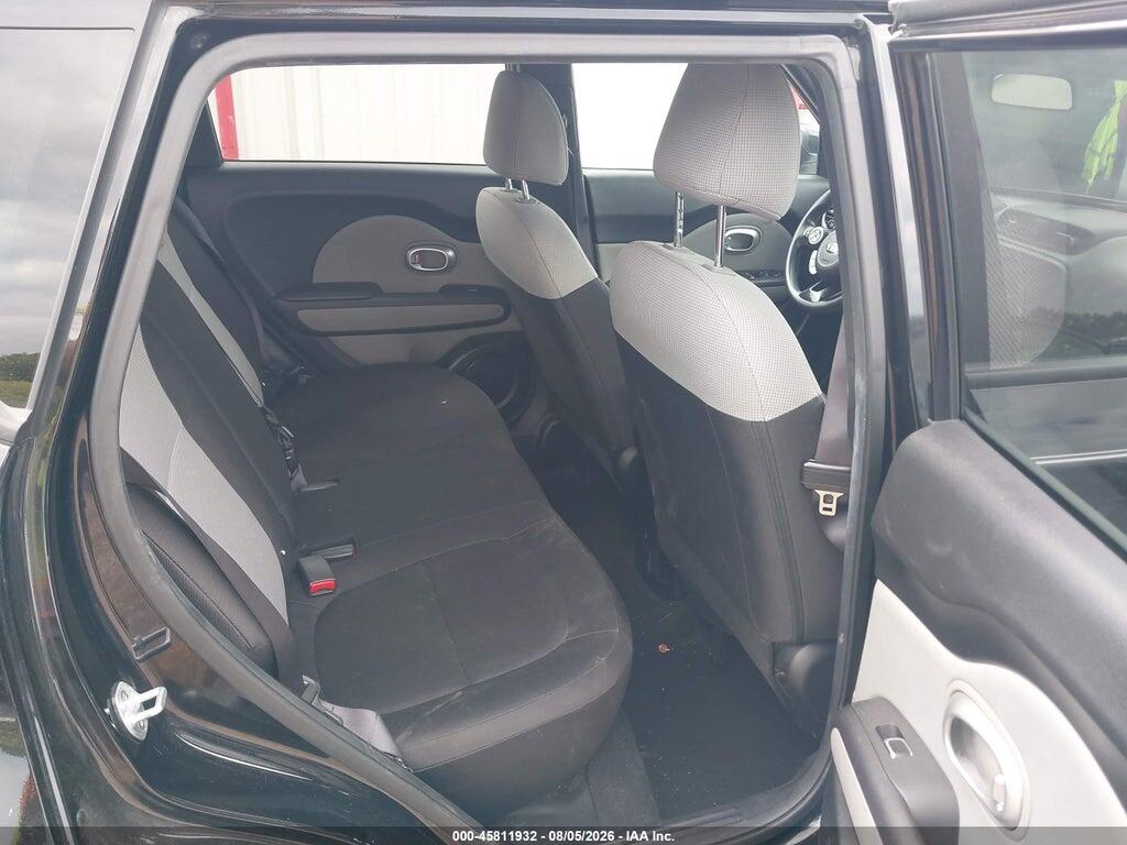 KNDJN2A22J7599378 2018 KIA SOUL photo no. 8