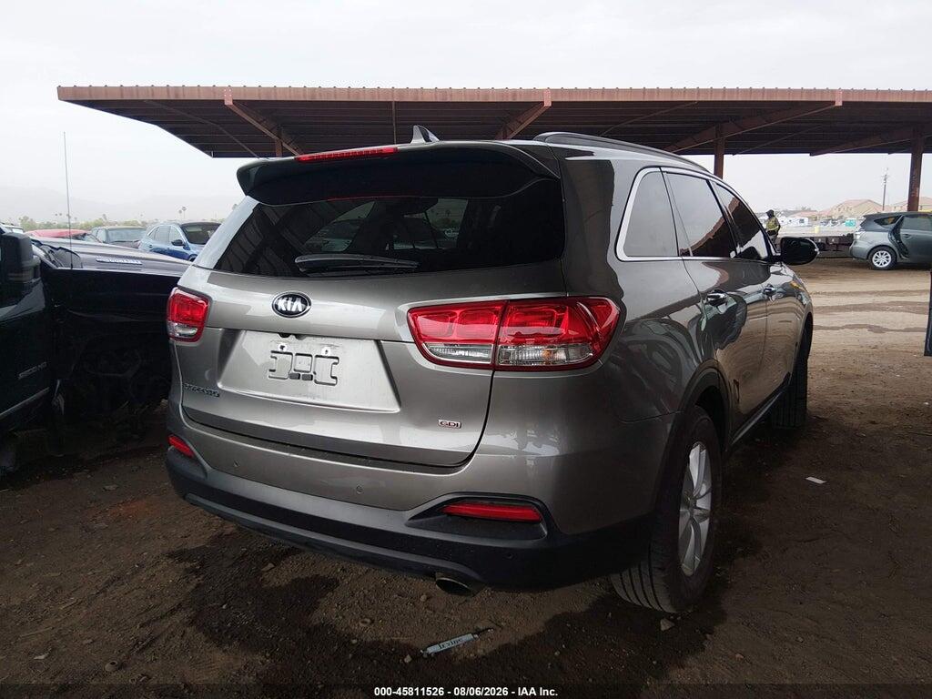 5XYPG4A32JG426701 2018 KIA SORENTO photo no. 4