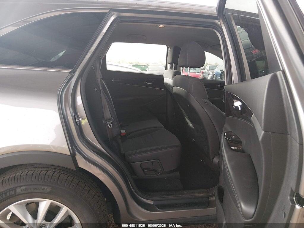 5XYPG4A32JG426701 2018 KIA SORENTO photo no. 8