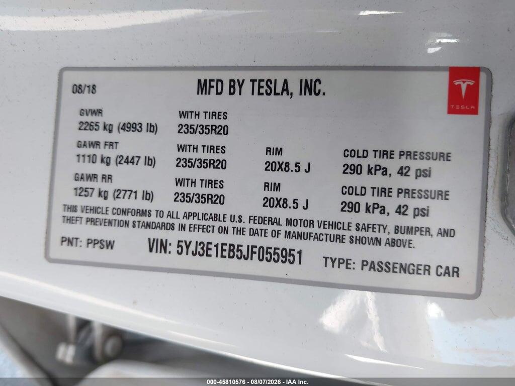 5YJ3E1EB5JF055951 2018 TESLA MODEL 3 photo no. 9