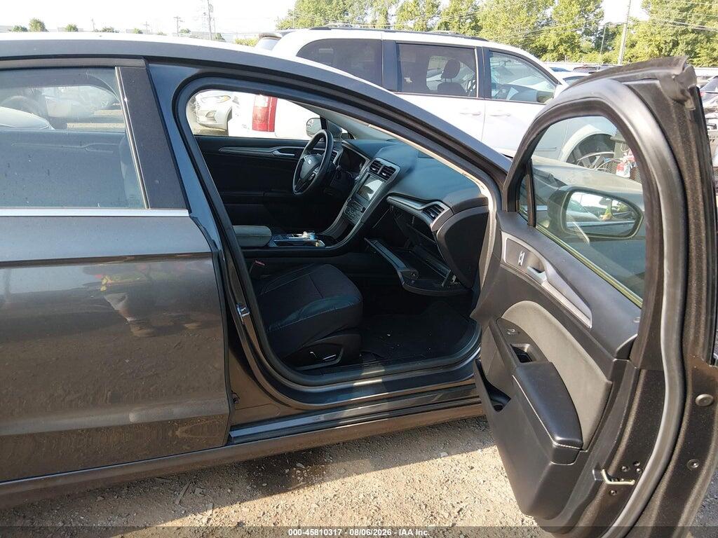 3FA6P0HD8JR239249 2018 FORD FUSION photo no. 5