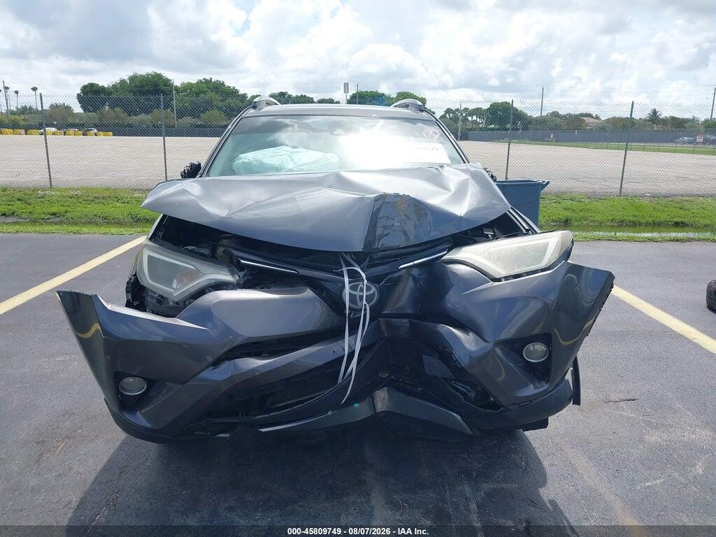 2T3WFREV4JW419452 2018 TOYOTA RAV4 photo no. 12