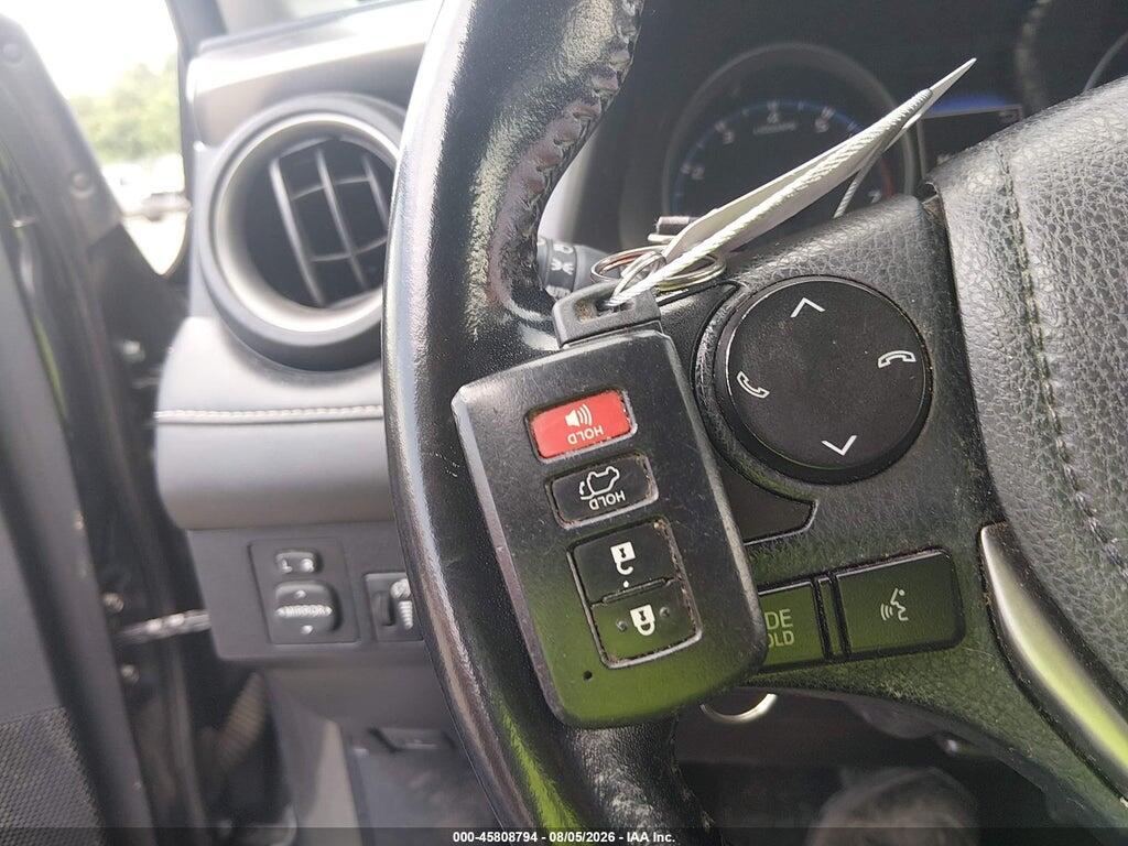 JTMWFREVXJJ199992 2018 TOYOTA RAV4 photo no. 11