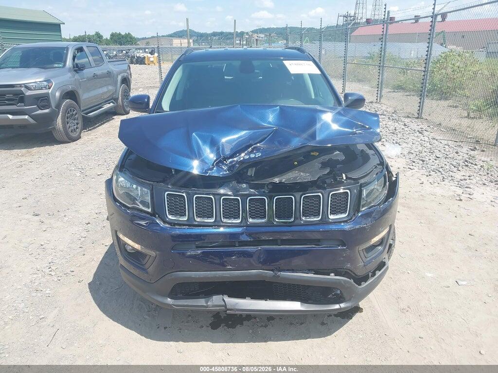 3C4NJDBB8JT373381 2018 JEEP COMPASS photo no. 12