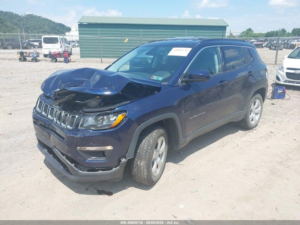 3C4NJDBB8JT373381 2018 JEEP COMPASS photo no. 2