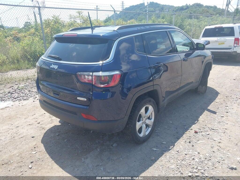 3C4NJDBB8JT373381 2018 JEEP COMPASS photo no. 4