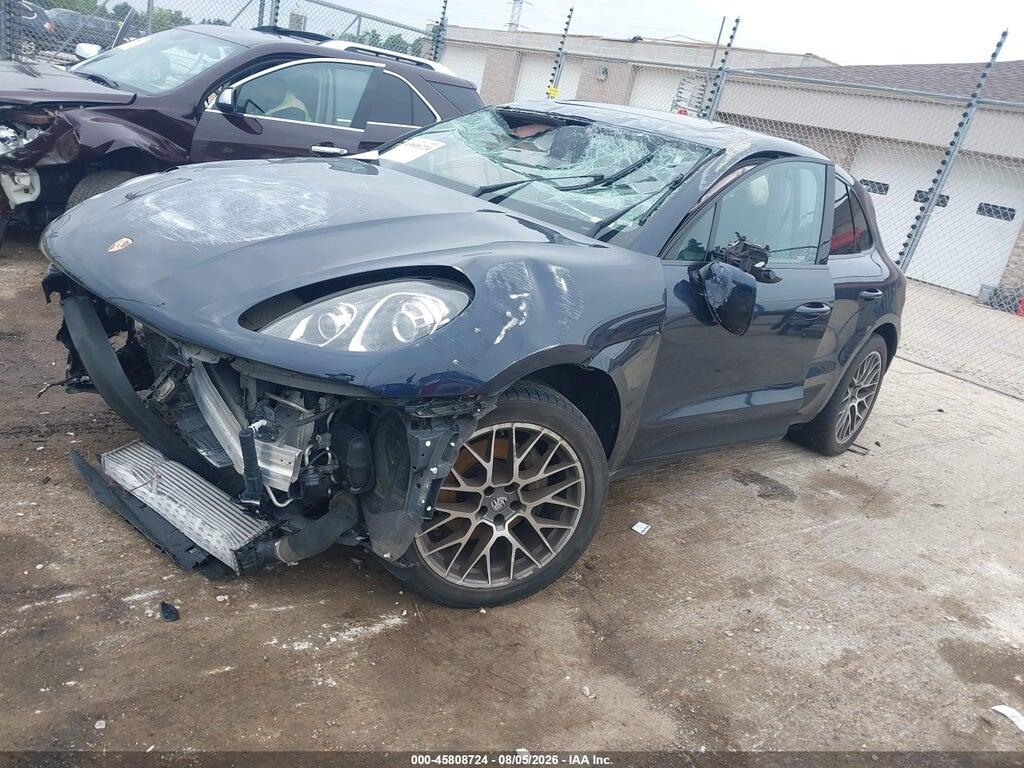 WP1AA2A50JLB08866 2018 PORSCHE MACAN photo no. 2