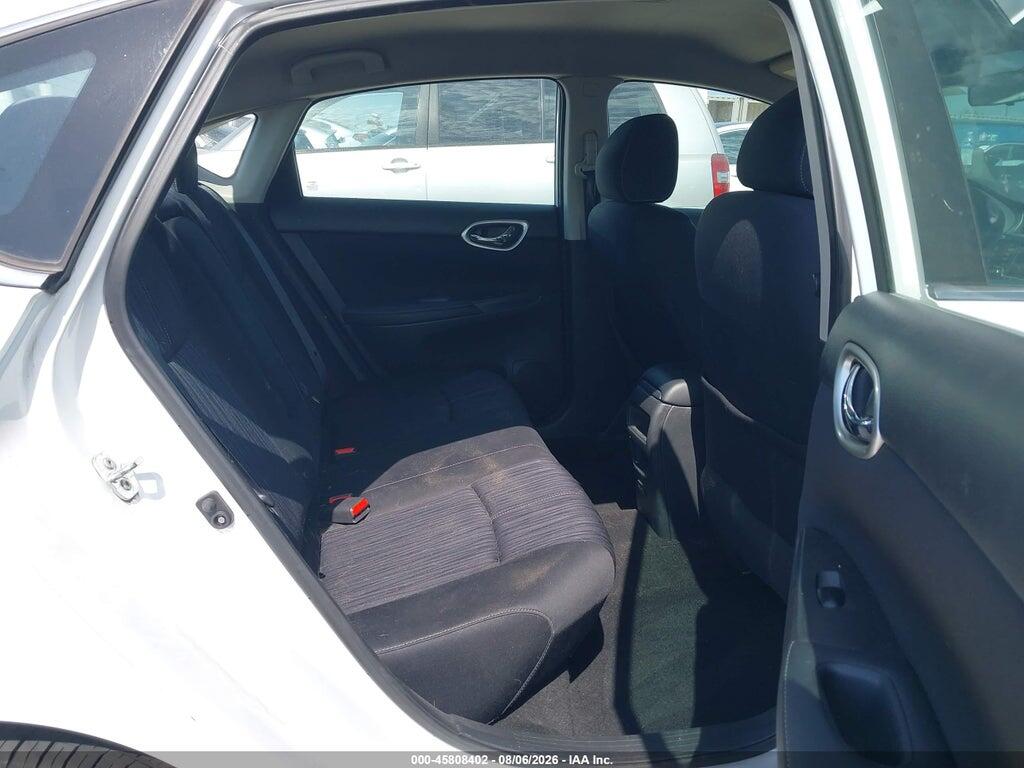 3N1AB7AP3JY239779 2018 NISSAN SENTRA photo no. 8