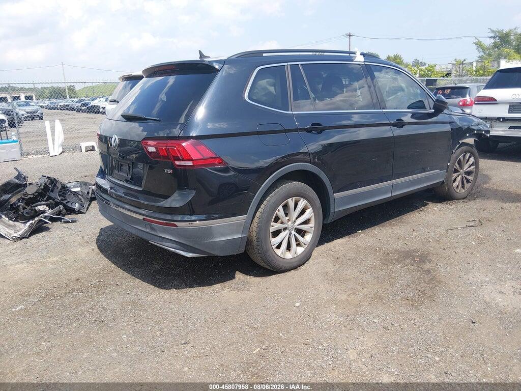 3VV3B7AX0JM175960 2018 VOLKSWAGEN TIGUAN photo no. 4