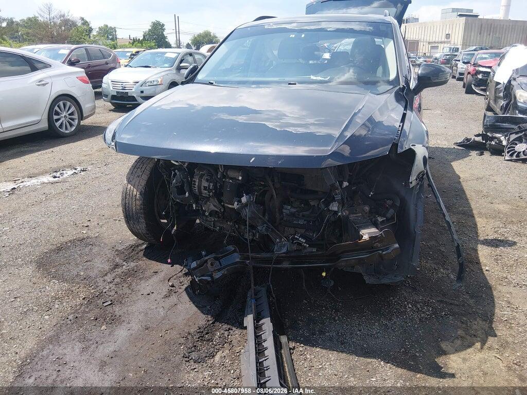 3VV3B7AX0JM175960 2018 VOLKSWAGEN TIGUAN photo no. 6
