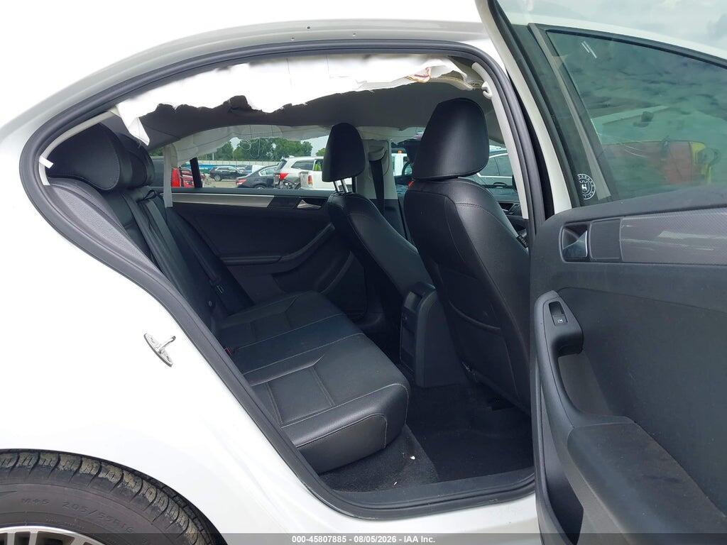 3VWDB7AJ3JM230607 2018 VOLKSWAGEN JETTA photo no. 8