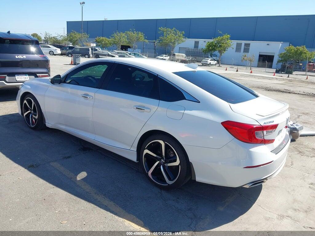1HGCV2F34JA052689 2018 HONDA ACCORD photo no. 3