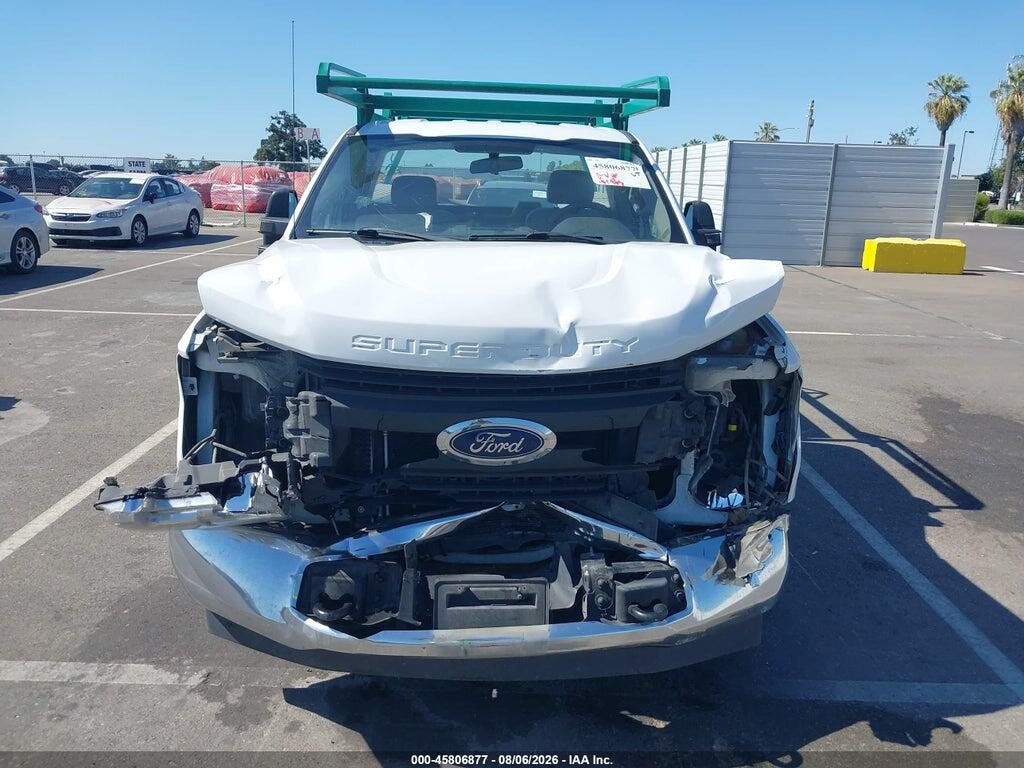 1FTBF2A62JEB11594 2018 FORD F-250 photo no. 12