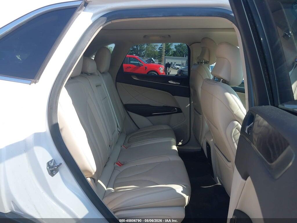 5LMTJ3DH3JUL12604 2018 LINCOLN MKC photo no. 8