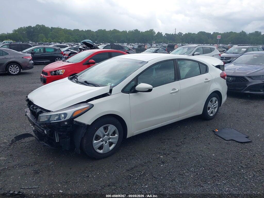 3KPFK4A73JE234505 2018 KIA FORTE photo no. 2